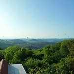 Stoff Kitzeck im Sausal